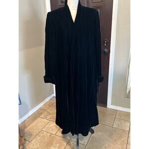 NWT Alex Evenings Ladies Black Velvet Full Length Velvet Coat